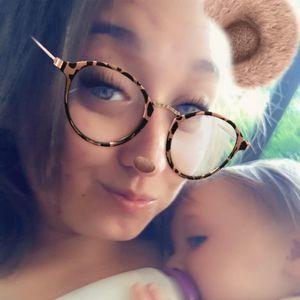 Meet your Posher, Christen